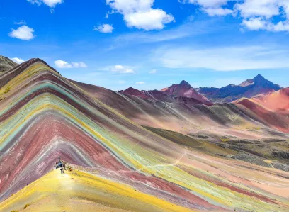 Caminhada a Montanha Arco-Íris com a Explora